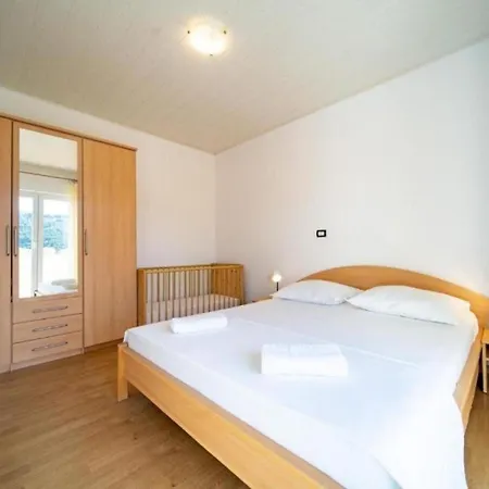 Apartment Bepa *
