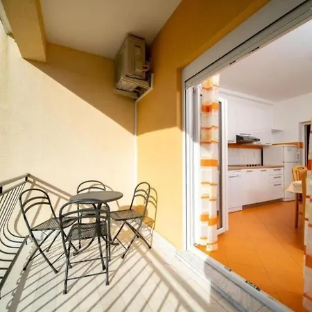 Bepa Apartment Lopar